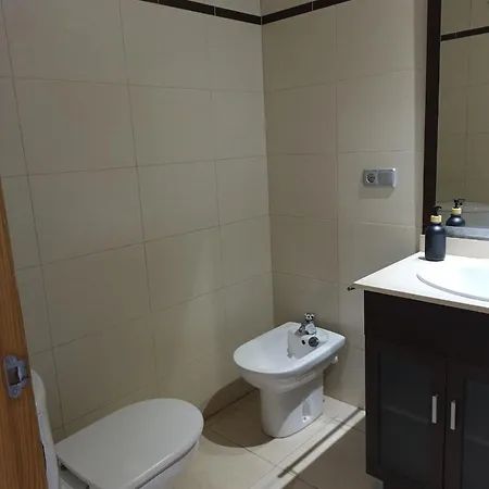 Apartment 1bed & Sofabed-seaside Apt-quiet Location-parking *